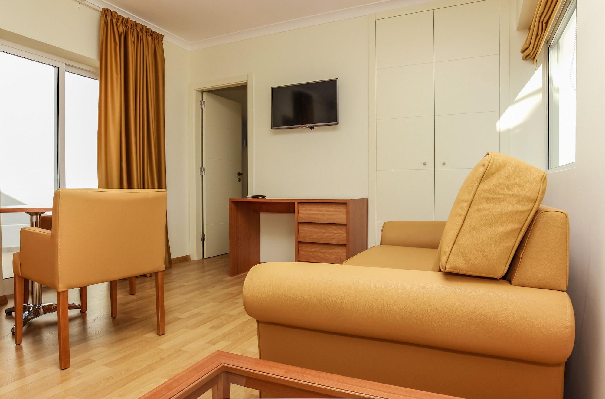 Lagoa Hotel Exterior photo
